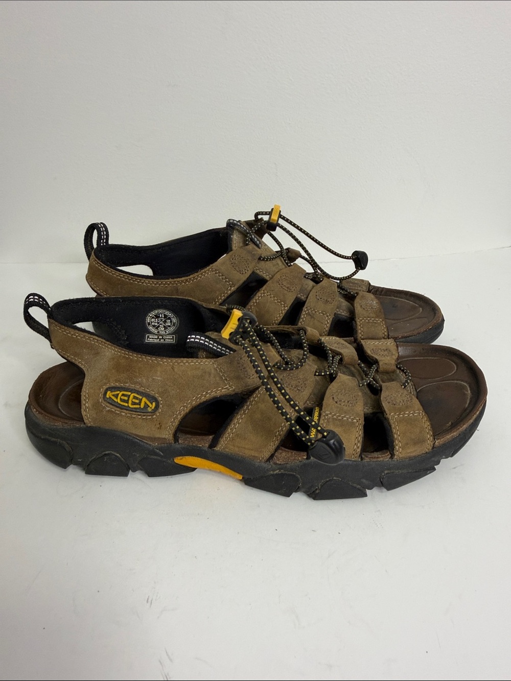 Keen Daytona Sandals Mens 11 Brown Leather Waterproof Hybrid Hiking Summer Fall